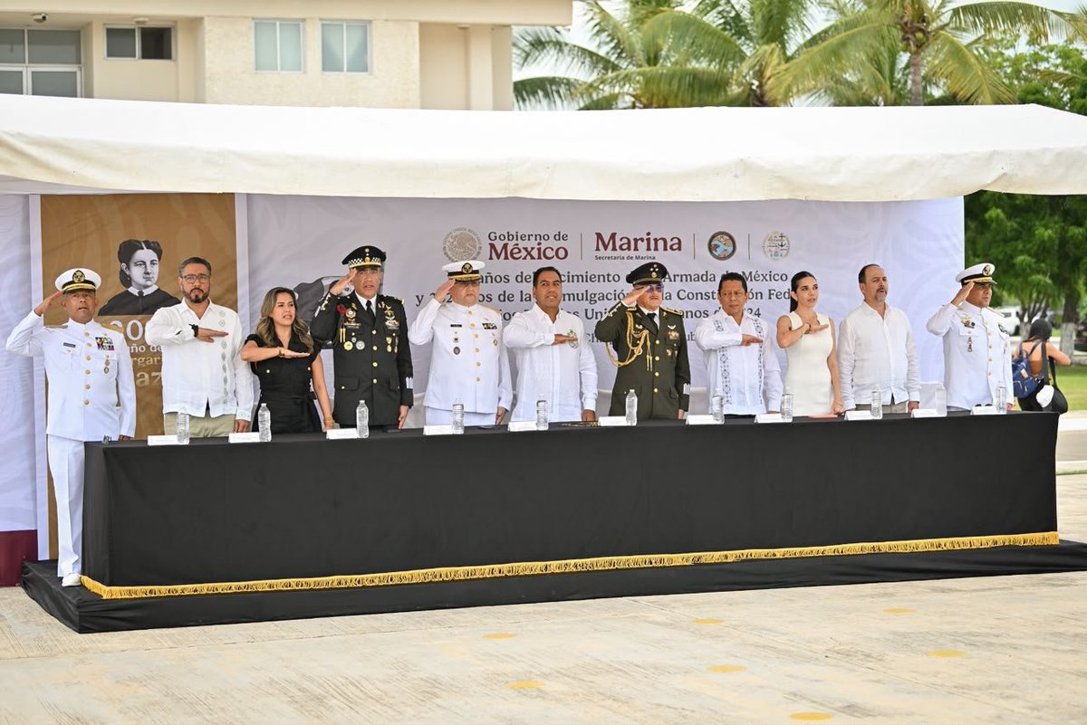 Marce_Castilloa's tweet photo. Honor, lealtad y servicio a la Patria. 🇲🇽
​Junto al Gobernador @ramirezlalo_ , conmemoramos los 205 años de la Armada de México y el 202 aniversario de la Constitución de 1824.
​Desde el @congresoChis , reconocemos el compromiso y entrega de las y los marinos hacia México. https://t.co/f6P8DMVHAk