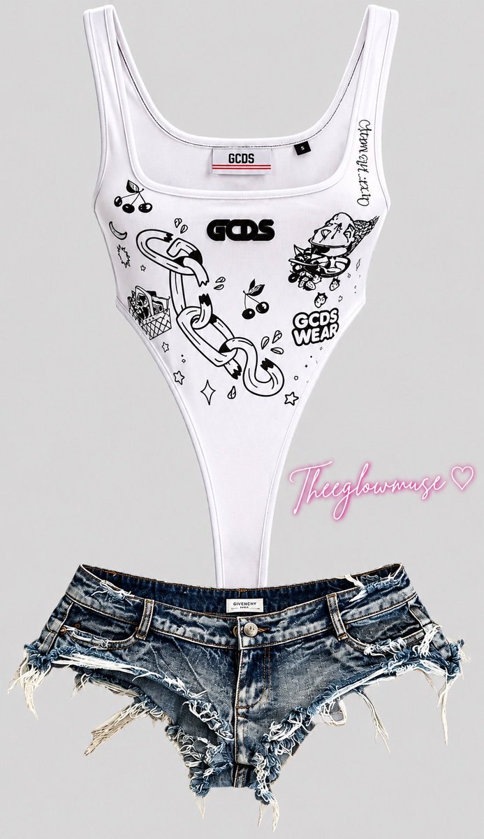theeglowmuse's tweet photo. Would you wear this combo? https://t.co/cBqvl3xTby