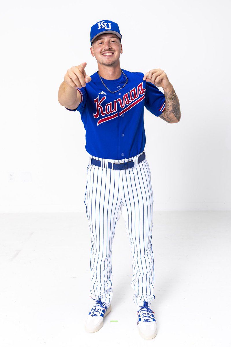DominicPanozzo's tweet photo. Rock Chalk. 🔵🔴 
@KUBaseball 
@CavaliersBSB 
#committed https://t.co/ka1syOjnrN