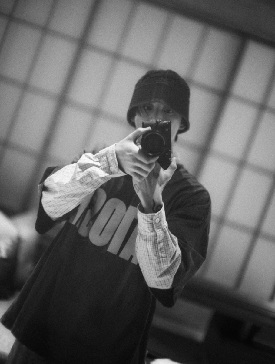 jkcherriees's tweet photo. user mnijungkook via IG 🌟 https://t.co/dFaeCp1oaq