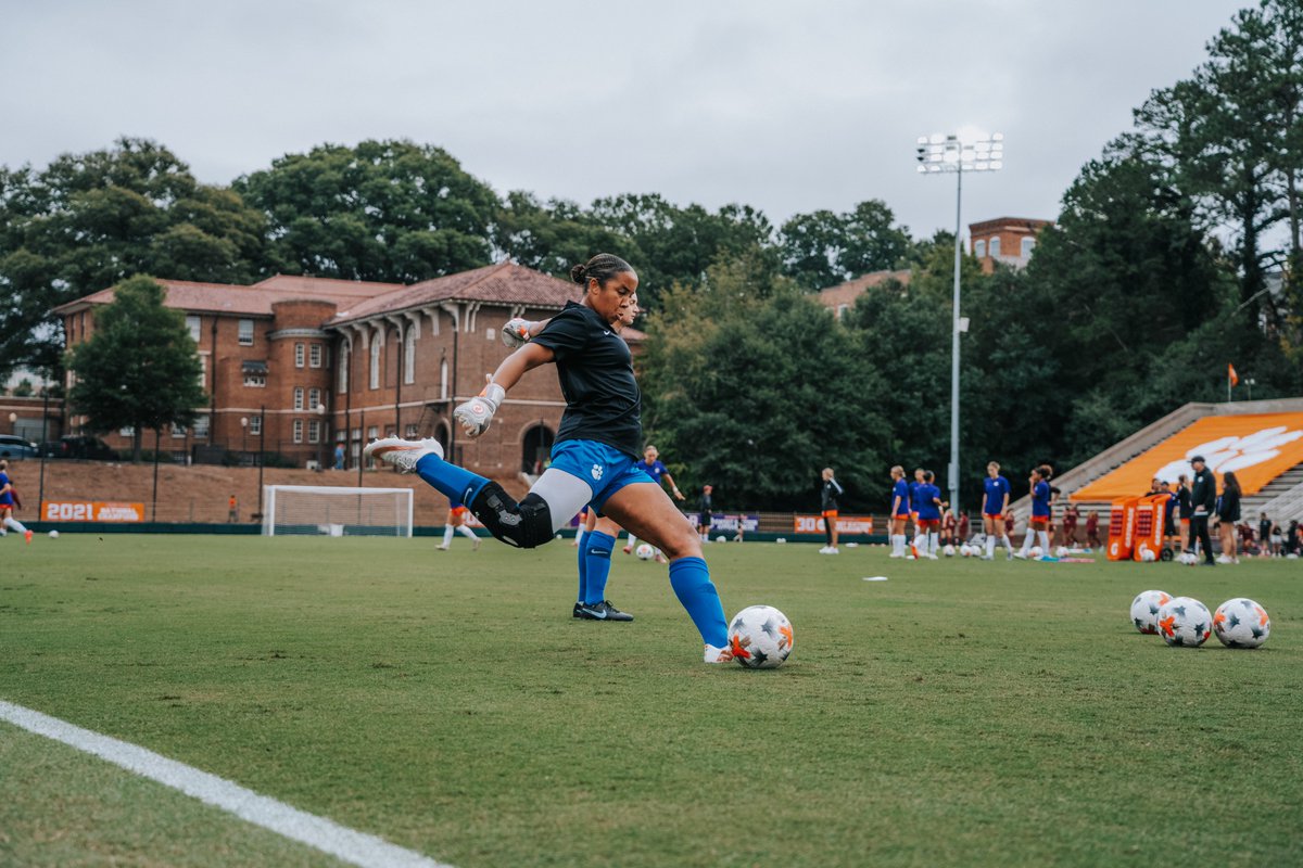 clemsonwsoccer's tweet photo. Gearing up for game time ⚙️ https://t.co/9RIRfFS627
