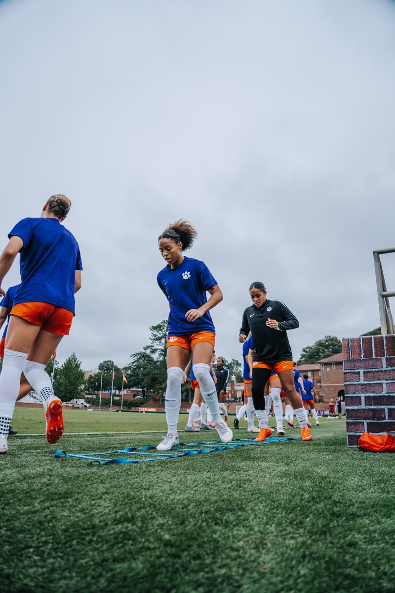 clemsonwsoccer's tweet photo. Gearing up for game time ⚙️ https://t.co/9RIRfFS627