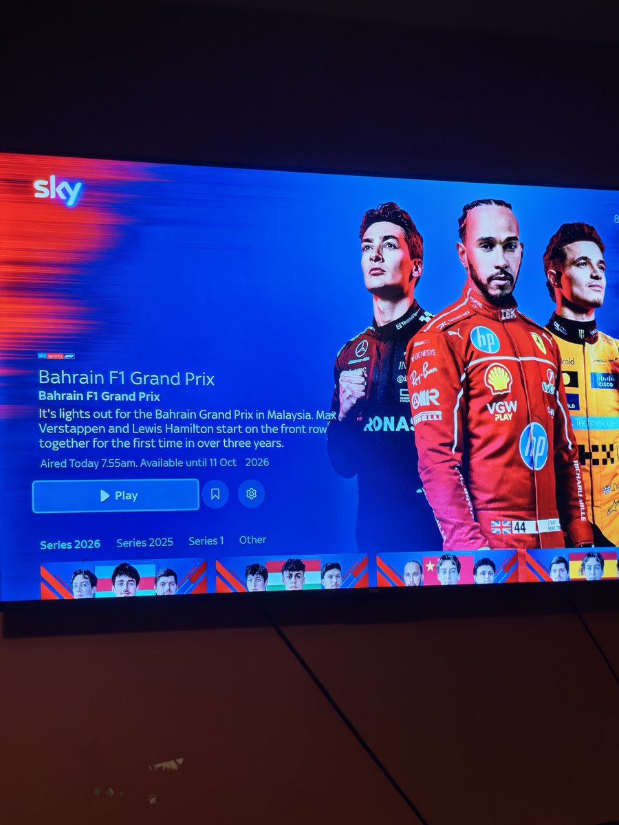 jaybright26590's tweet photo. So I pay for Sky to watch F1 races honestly sometimes feel I best of watching it on channel 4. Why isn't this working???
@skytv https://t.co/ZdoriwvOl7