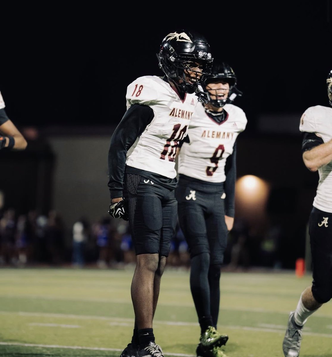 Devin_Amechi's tweet photo. First game back from sit out period and came out with a 56-7 win along with an interception. #keepeating https://t.co/NhYYpUvEBZ