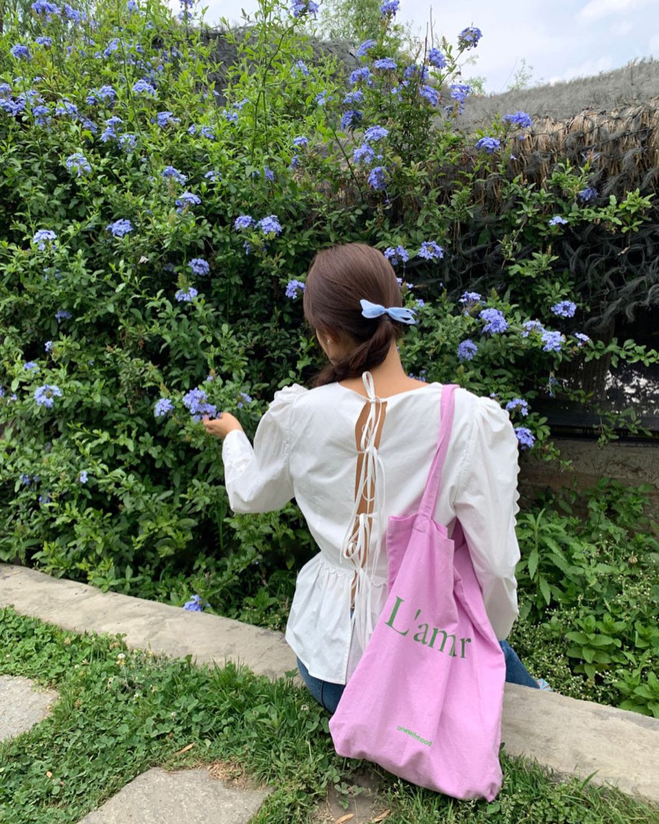 danielsillva4's tweet photo. Wassup 🌍 Just dropping by to say: your journey matters—keep walking, keep growing. 🌸
AYjS https://t.co/Y64pki85xN