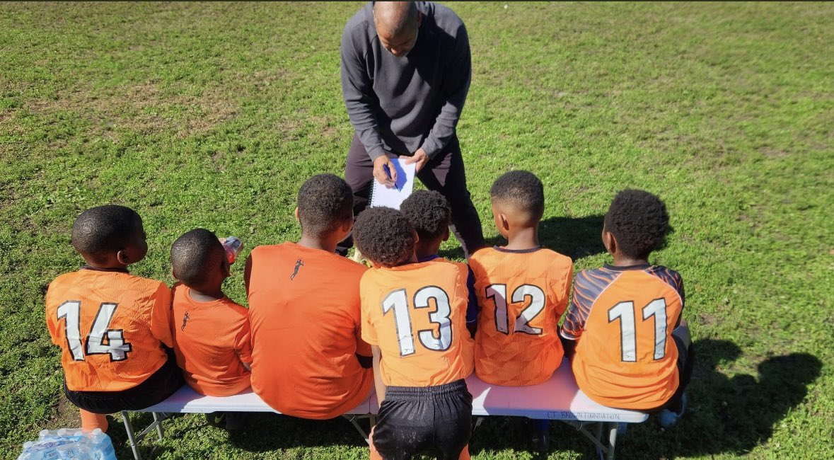 cjbfoundation's tweet photo. A successful 1st Soccer Sunday game for @cjbrownfoundation in the city!
Thank you to the families with the best support &amp; enthusiasm. 

What a beautiful day here in Chicago! 

Thank you 📸: Ismael El-Amin https://t.co/RniUhHk94D