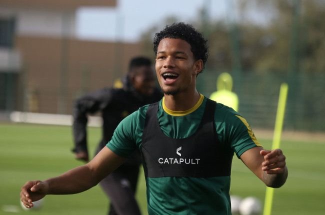 ShakesRampedi's tweet photo. Tjjjeeerrrr guys...

I'm massively impressed with Shandre Campbell for Bafana Bafana tonight 🔥🔥🔥

We have a top player here

#BafanaBafana #BafanaPride #InternationalFriendly https://t.co/kbDecftqiR