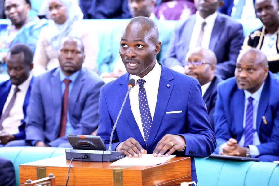 PulseTrendsUg's tweet photo. .“By June 2026, the Ministry issued 271,525 digital registration plates,” Byamukama said in his October 1 statement on transport regulation and road safety interventions. #ChimpReportsNews
@itmsug 
https://t.co/qbjOBIfK0K https://t.co/xDkdlHnMdU