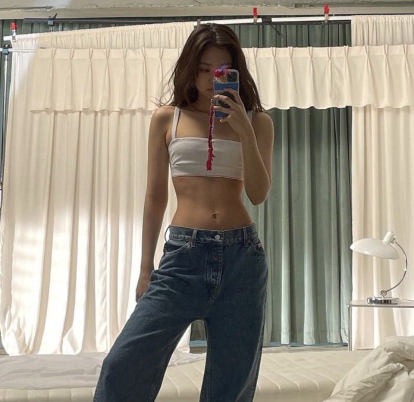 jagorgeousc's tweet photo. THE FACE???? THE BODY???? THE AURA???? https://t.co/AWCMwIUkjF