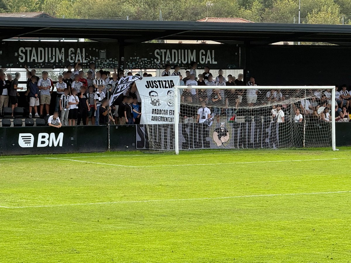 union1915fans's tweet photo. Atzo ozen aldarrikatu genuen, justizia Babacar eta Anderrentzat! ✊

2026/10/03
Union - Ourense https://t.co/V3qhjBXKns