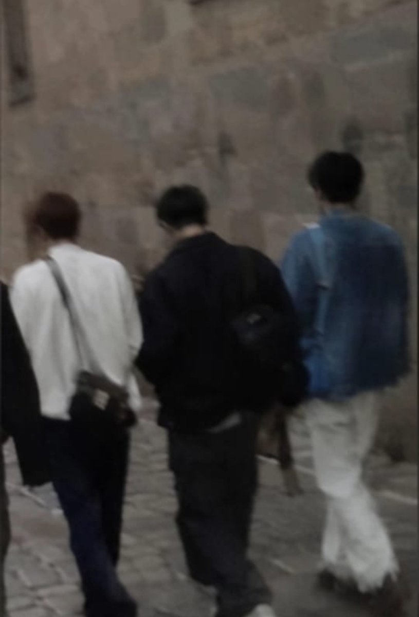 annie725453's tweet photo. VIERON A LOS BANTANG ESTAN EN CUZCOO
#peru #bts https://t.co/Ntw6CdJL77