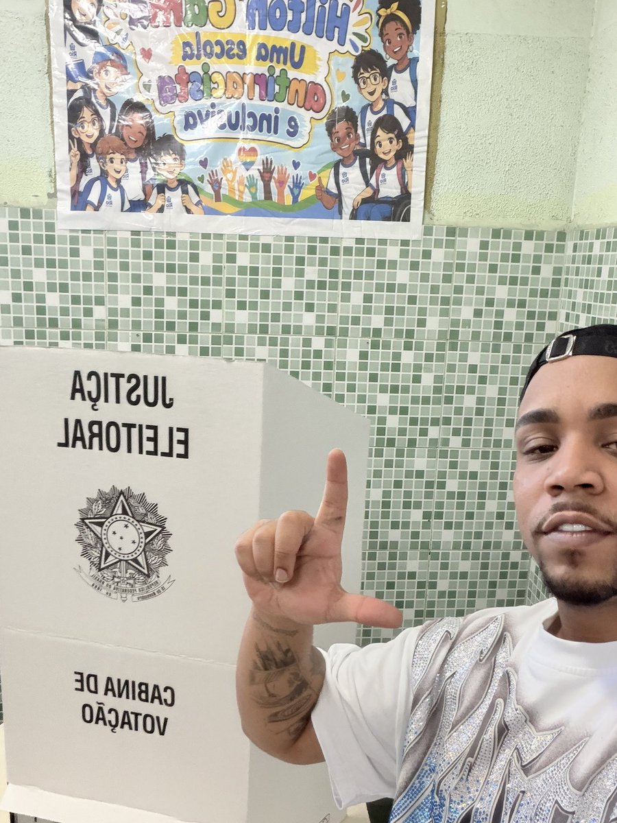 borgesog's tweet photo. O rap tem um lado. https://t.co/MmX2nna6dd