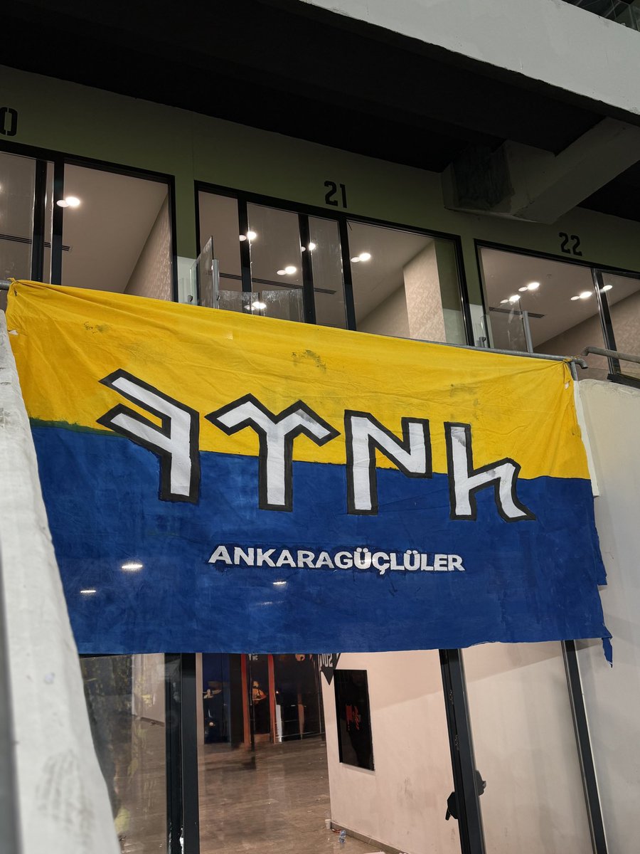 basalugur06's tweet photo. ALLAH (cc)
Peygamber Efendimiz Hz. Muhammed (s.a.v)
Türkiye Cumhuriyeti 
Mke Ankaragücü 
🇹🇷🇹🇷🇹🇷 https://t.co/Lp8wjPOjbn