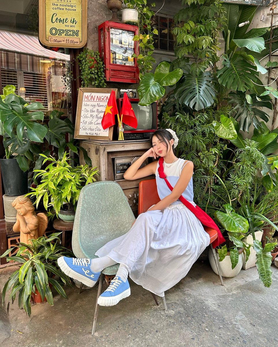 NanoMarengo's tweet photo. Hello, lovely soul 💫 Always keep in mind that every small step matters, and you’re doing amazing. 🌟
haQMt https://t.co/Dr4N0SOear