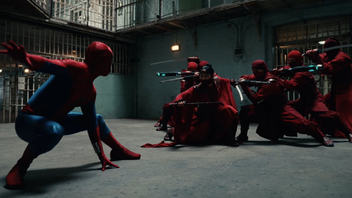 captaincupkick's tweet photo. The way the color red pops in the prison fight is so gorgeous to me https://t.co/ThA91viaS0