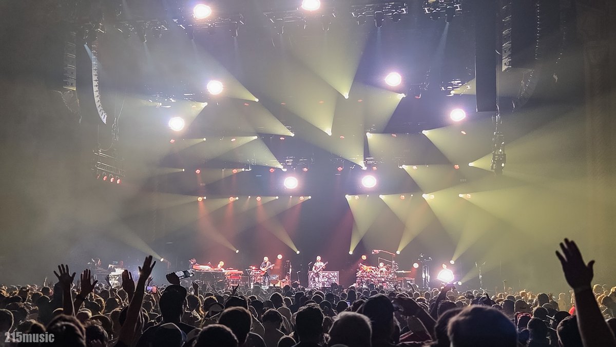 PhishatMSG's tweet photo. I called both set openers last night and I don't feel any cooler today😂 https://t.co/RmKWmQmCNl