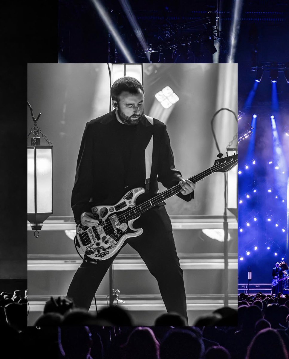 Jack_Bass_'s tweet photo. Another awesome show last night in Baltimore! Tonight we’re in New York for a sold out show at the @barclayscenter…

@SmashingPumpkin 
@CFGBankArena 

📸: @TheMGCMedia https://t.co/QuxchZ86sy