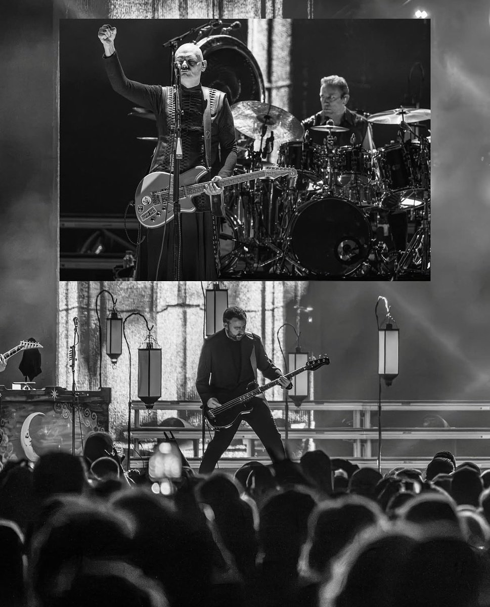 Jack_Bass_'s tweet photo. Another awesome show last night in Baltimore! Tonight we’re in New York for a sold out show at the @barclayscenter…

@SmashingPumpkin 
@CFGBankArena 

📸: @TheMGCMedia https://t.co/QuxchZ86sy