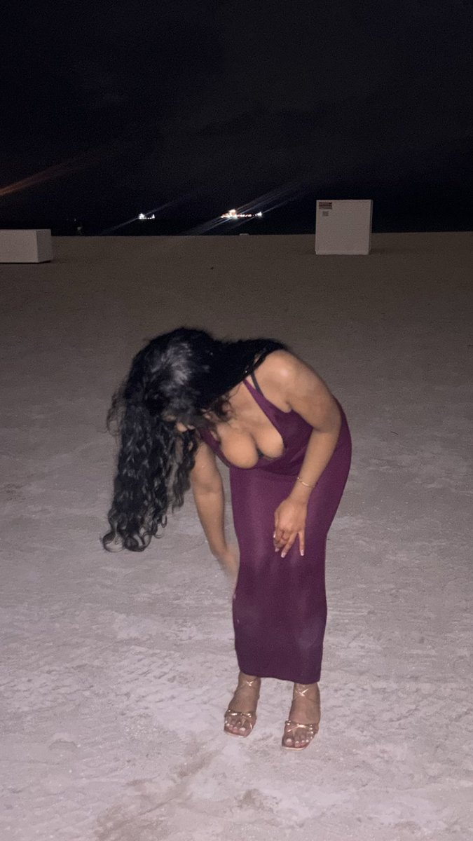 divinenad1a's tweet photo. I love purple on me 💟#findom #goddess #paypig https://t.co/Va3PoGRkp6