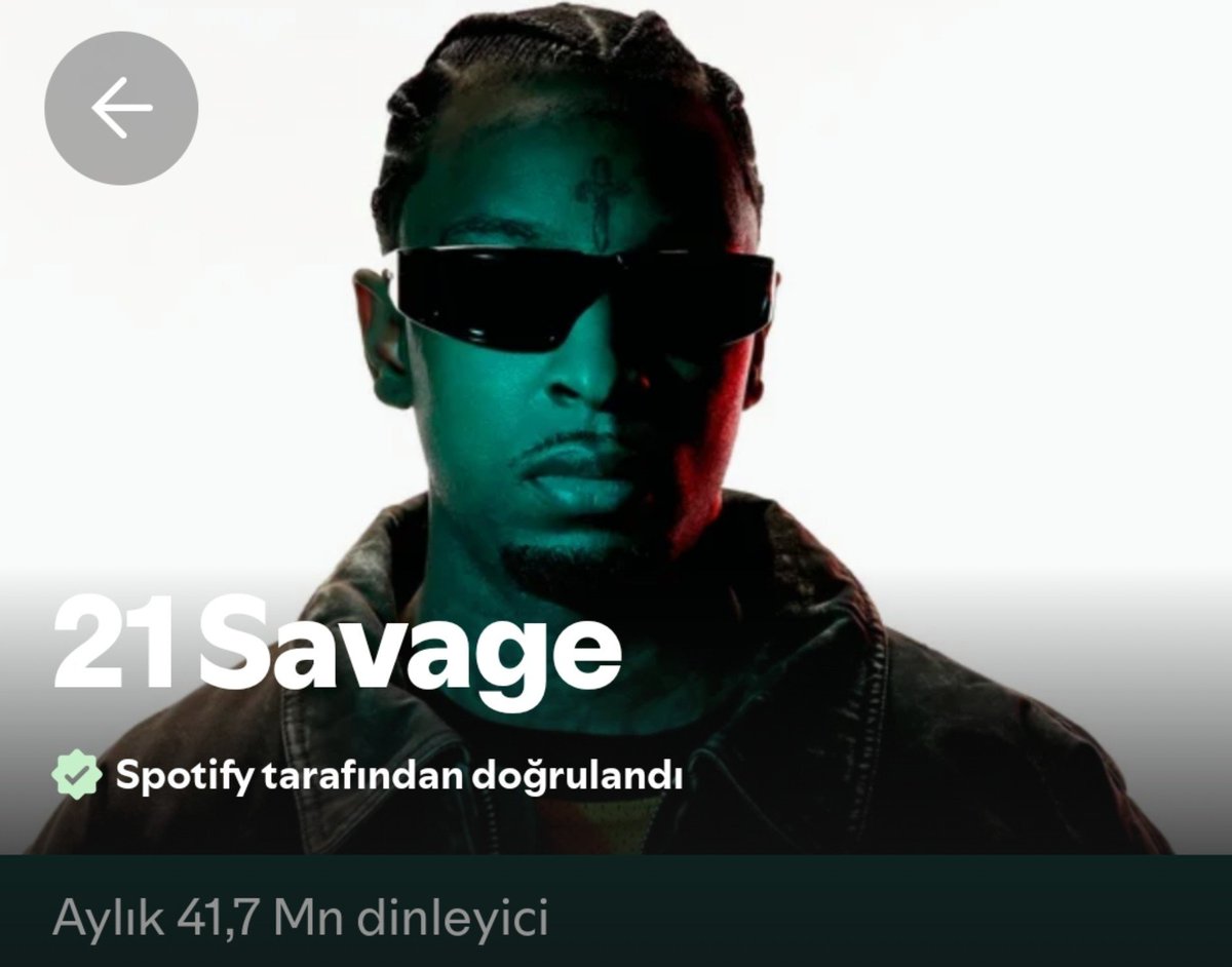 twexh7's tweet photo. dünyanın en overrated iki ismi şakasız https://t.co/wg9nNUP0gW