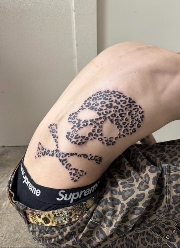 amarrqdo's tweet photo. ⎯⎯                        𝟩꯭۪࣫𝟩꯭۪۠𝟩.             ㅤㅤ♱ㅤ
㰊                      ࣯                               𝄁            🐆. https://t.co/p9wfdip5DQ