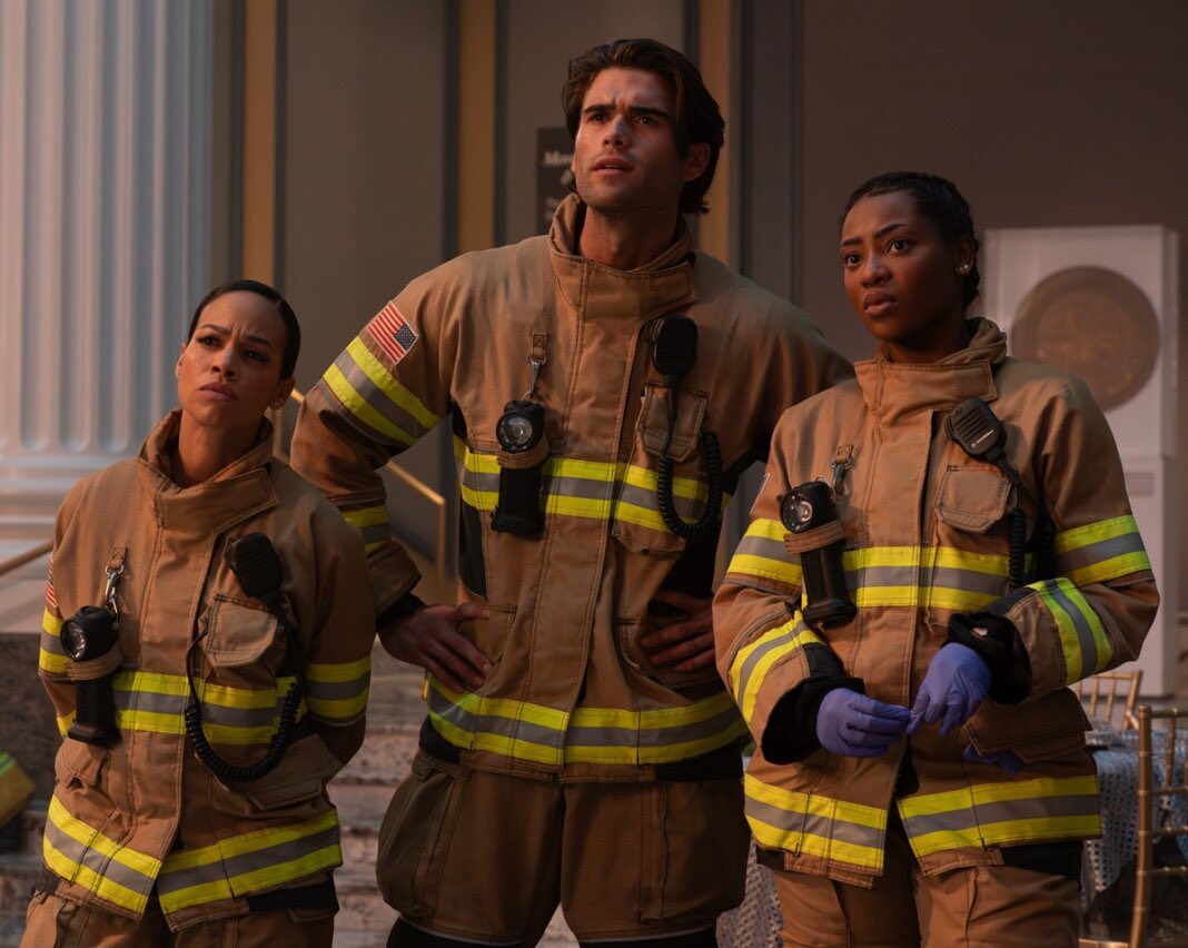 generationybh's tweet photo. Hailey Kilgore is Taylor Thompson in 911 Nashville. The new season premieres Thursday, October 15. 🧯❤️‍🔥 https://t.co/5tkiKaD5uQ