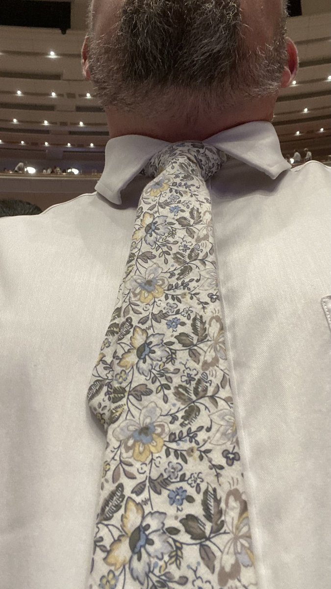 Beach_BlueOcean's tweet photo. Different building today 😉. Sitting in the same room with a Prophet of God hits different. So special. #TieCheck #GenConf. https://t.co/y3FcwzYPWq