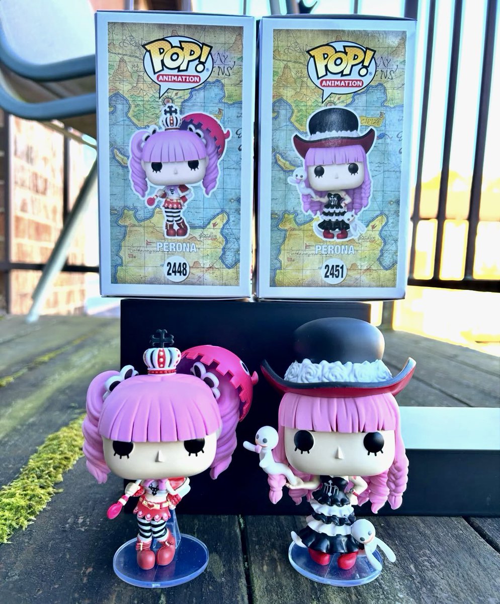 FunkoPOPsNews's tweet photo. Common or chase? Which is your favorite .. OOB with both the cute new Perona Funko POPs! Available below ..

   EE ~ https://t.co/JTq1k0R12J
   Amzn ~ https://t.co/Z10CMVIe10
   FS ~ https://t.co/PPxmh3wX7o

Photo thanks to @animecollectordylan ~ #Ad #FunkoPOPNews #OnePiece #Perona #ThrillerBark #Anime #FunkoPop