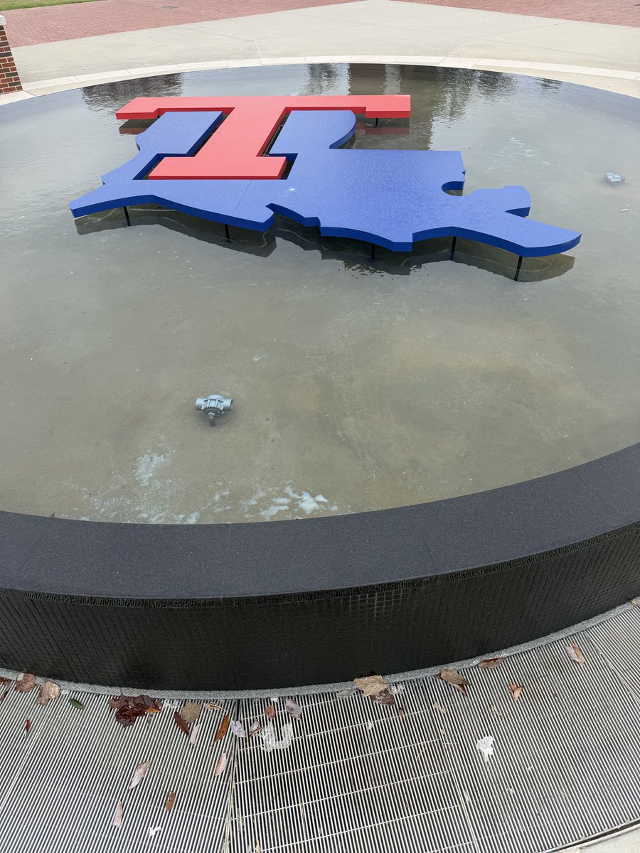 trevin_he6ert's tweet photo. Had a great experience at La Tech last night! Thank you @JustinApod for the invite @LATechFB  
#LRN400 #LRNRECRUIT @CoachLanceo  @CoachrunLRNeast  @LANCEOSRN  @LRN400  #CLASSOF2028 #LRN400 #football #STUDENTATHLETE #HSPREPS #GrowthMindset #IAMELITE #MENTORING @MaxPreps @sixstarfootball @247Sports @On3 @GregBiggins #missionhills #student #sports @MikeCoppage1 @ShannonBelt3 @LoJoe12 @TheDeliverer_32