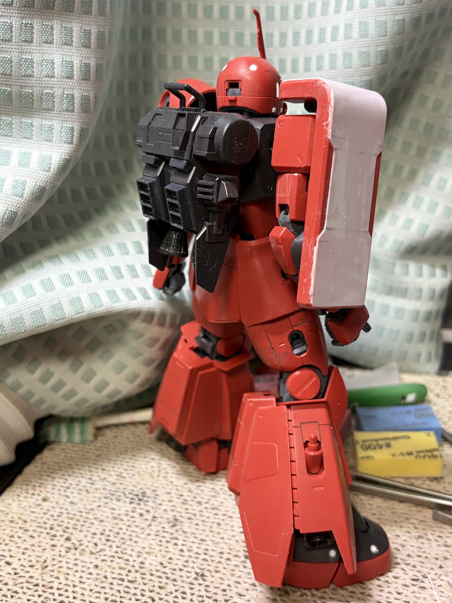 itokonpp's tweet photo. 時間がなかなか持てない中で、ちまちまディテ追加。
盾を整形したら、塗装しよう。
#モデフェス https://t.co/F6iqXVARBw