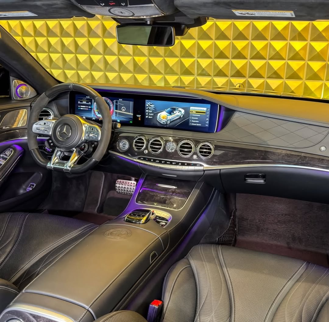 Venosier's tweet photo. Mercedes-Benz S63 https://t.co/UnAq5V7eRq