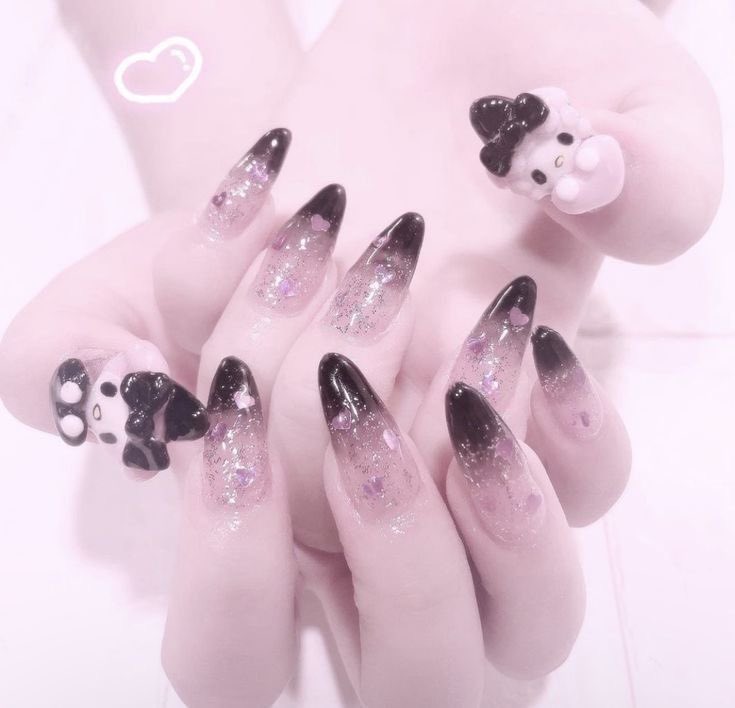 piendeath's tweet photo. how  pinterest  sees  me  👼🏻
—  character
—  plushie
—  nails
—  quote https://t.co/RBNr9pYGJ8