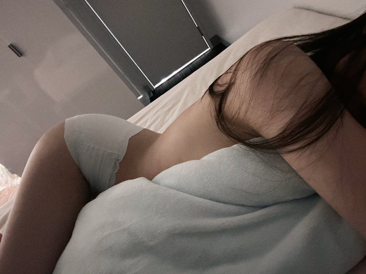 leheumann's tweet photo. 问一个问题 帮男生吃很久才射 为什么打炮就一下就射？？#华盛顿 #留学生 https://t.co/F4bJxb7DEp