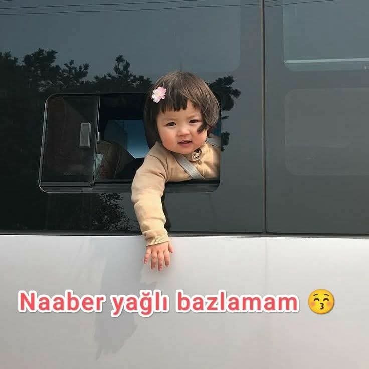 Delininbiri__11's tweet photo. Sana kafa atmakla, öpmek arasında gidip geliyorum ama halledicem..! 🙄😁 https://t.co/dmEt9vPV7h