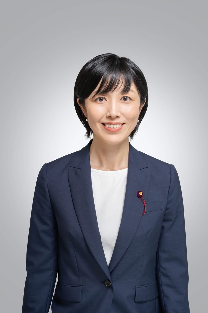 fuyukookawara's tweet photo. #新しいプロフィール画像　
参政党 仙台市議会議員🟠
大河原ふゆこ（芙由子）
宮城野区選挙区
小2男児の母
栗原市出身
中央大学で社会学、学習院大学で政治学を学び、社会課題の解決もめざし、地域エネルギー業界、文化芸術界で働いてきました。市民活動歴多数。陸上部出身
よろしくお願いいたします！ https://t.co/VijwShnt7T