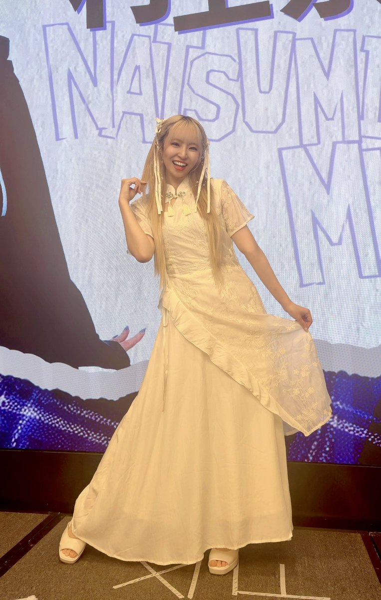 natyaaaaaaan07's tweet photo. ぜーんしん！🤍🖤 https://t.co/htnstYlclI