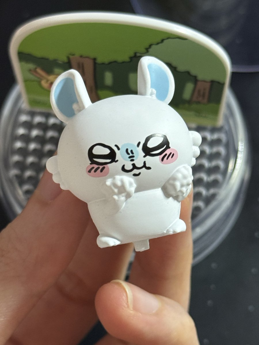 dus101710's tweet photo. 인뽑에서 뽑았는데 표정 진짜 웃귀 https://t.co/UHIS02r0oc