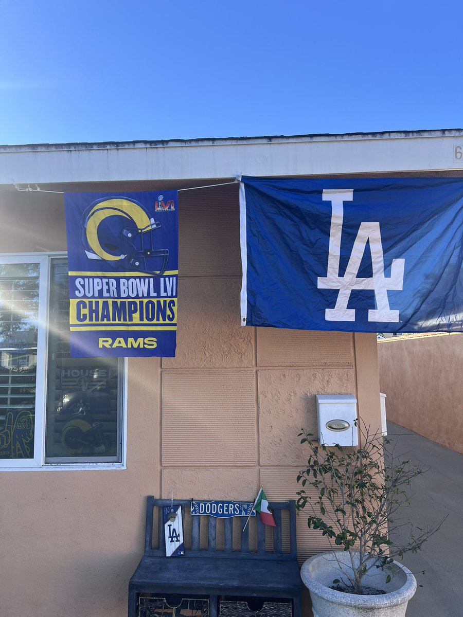 ReyRogi's tweet photo. Locked 🔐 in with My LA teams #dodgers #Ramshouse https://t.co/pfDySWZjtA