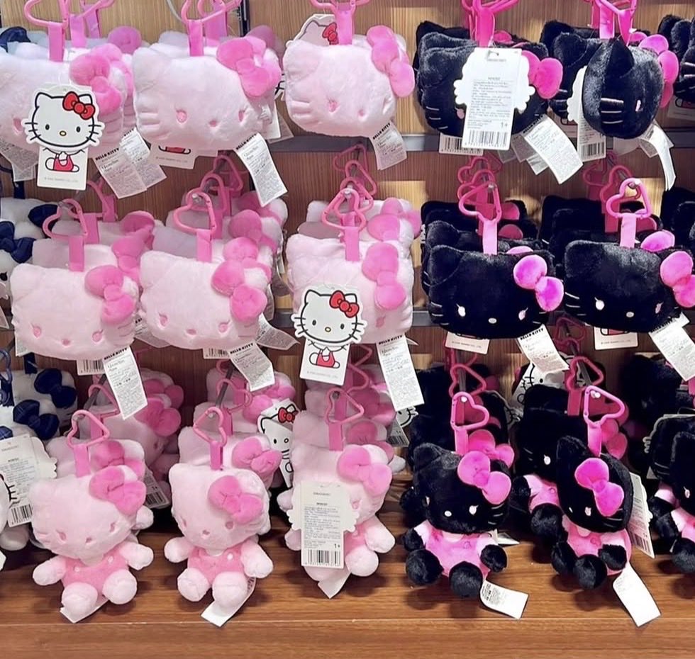 chira1920's tweet photo. รับหิ้วน้า DM สอบถามได้ค่ะ
#Hellokitty #รับหิ้ว #minisoland https://t.co/0yOh98gjiS