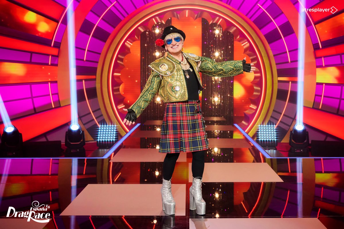 atresmediacom's tweet photo. 👠 Hoy es día de @DragRaceEs!

✨ Celebramos el gran BALL de la temporada
🪡 Con una prueba de costura... por EQUIPOS
🤩 Paco Clavel, juez invitado

A las 20.00 h, en @atresplayer 😌 https://t.co/Vvx3o5n0kk
