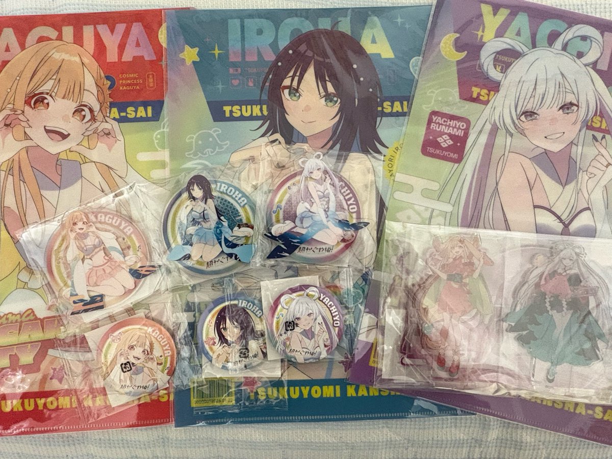 KakeNecko's tweet photo. クラファンとダイスコラボほぼ同時に届いたぜい
クラファンアクスタ思ってたより小さかったけど可愛いから良き https://t.co/jQzfOd9zwG