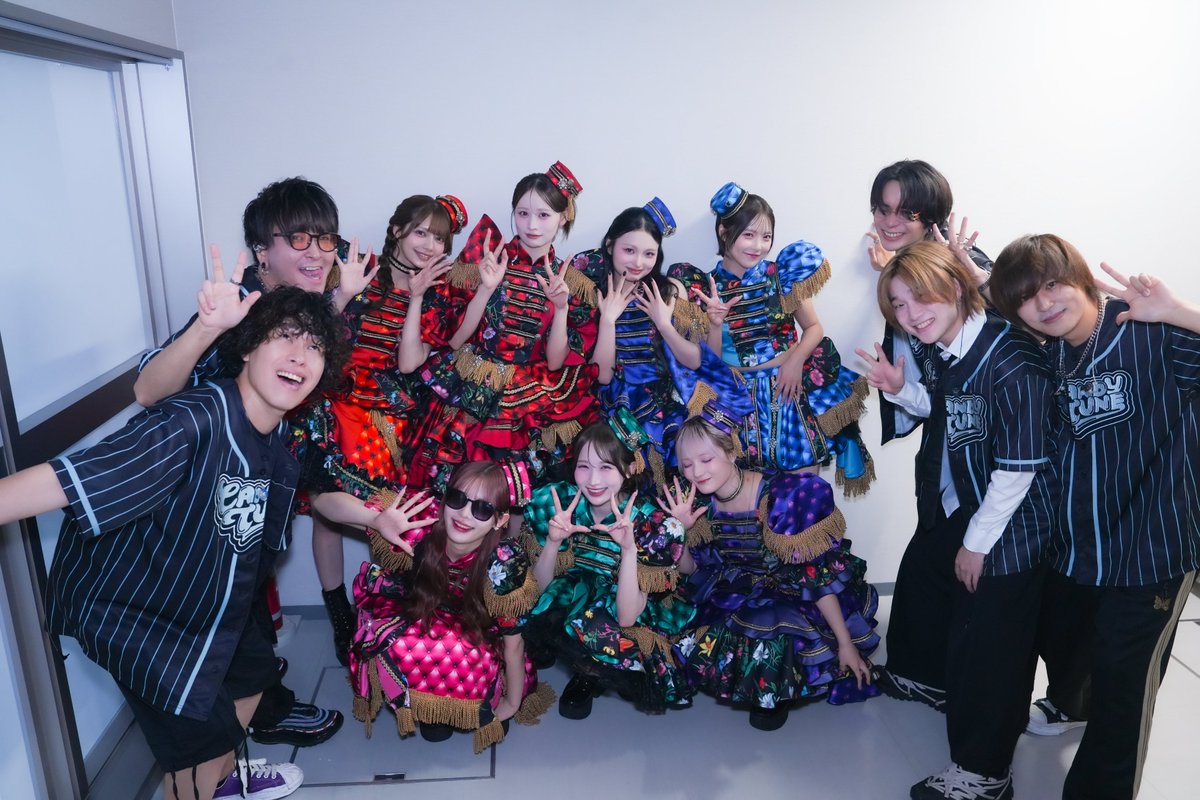 CANDY_TUNE_'s tweet photo. 🍬 CANDY TUNE With 勇気の証バンド 🐺

きゃんちゅーの楽曲
バンド生演奏で聴きたくない？🎧🎸

🎪全国ツアー開催中
https://t.co/BjxtoMMr0r

#きゃーかす
#CANDYTUNE #きゃんちゅー https://t.co/8XEqOrp4L1