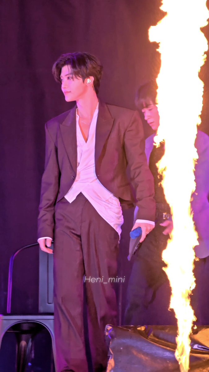 starfess's tweet photo. -star brb ngedit Jaemin pakai intro ganteng Indonesia 🎸🔥🔥🔥🔥🔥✨

https://t.co/Eb3Jtouzau