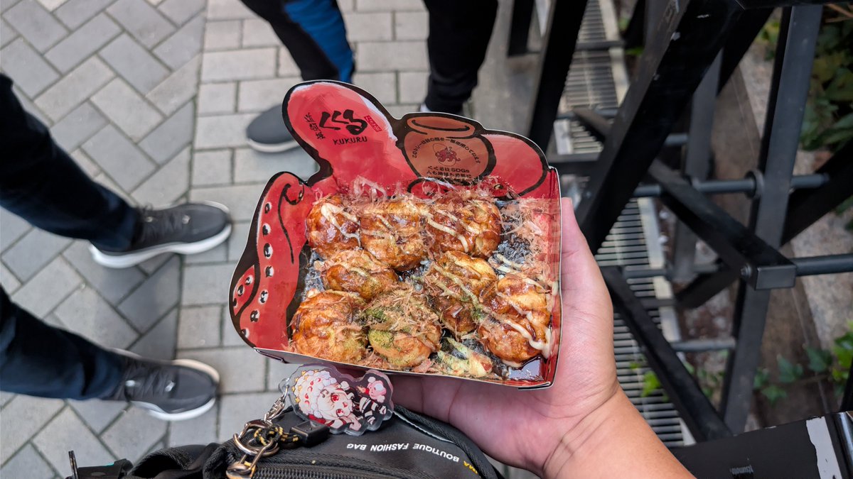 dtes95414's tweet photo. 09/20，這天從京都去大阪，走勝尾寺，心齋橋，然後飯店有溫泉跟宵夜，雖然我沒去泡溫泉是大眾池那種，但宵夜有吃，是醬油拉麵，還蠻好吃的~ https://t.co/nh4oVe31L9