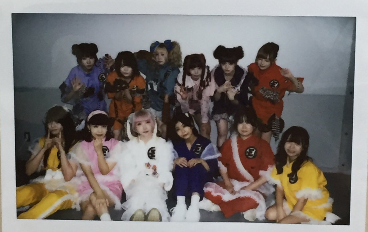 negimerumo's tweet photo. 2026.10.3ゆるめるモ！インデペンデンス•デイとても夢みたいな瞬間…
初めましてだけど初めましてじゃない皆とやっと出会えて、ステージを見て微笑んだり泣いたり叫んだり楽しかった
14周年じゃなく15周年突入って表現ややこしくていやだったけど
これからまた続くモ！を感じてなるほどってなりました https://t.co/z2cD6qdW7L
