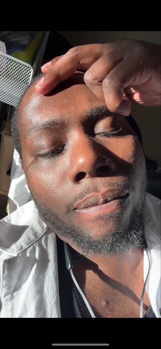 JDBthee1's tweet photo. https://t.co/XNiI4e3mfw