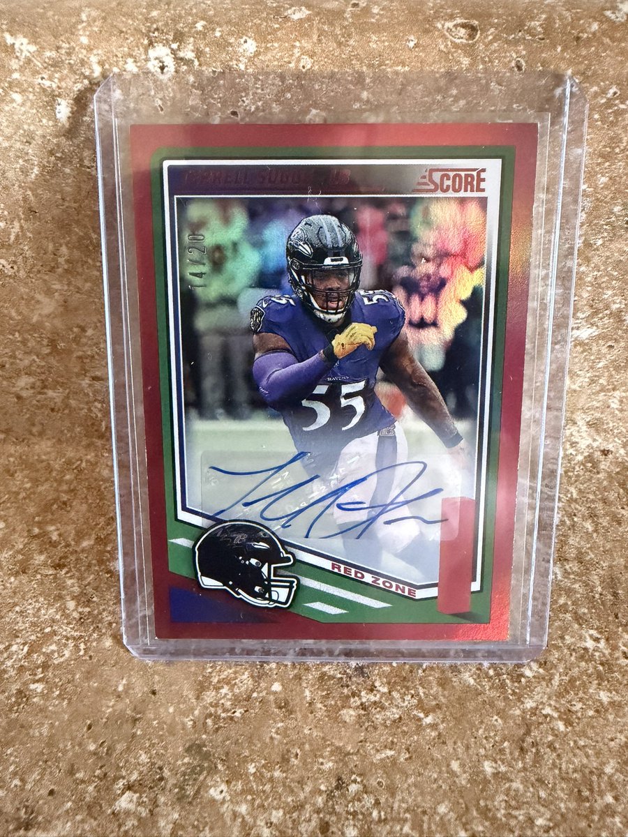 RavensTattooGuy's tweet photo. 🚨🚨WEEK 4 GIVEAWAY🚨🚨

If the Ravens win AND we force at least one turnover. One lucky winner will walk away with this Terrell Suggs Auto /20!🔥😈

Must Like, Follow, &amp; Share to enter!

Drop your game day predictions below 👇 https://t.co/CCJfFv10XL