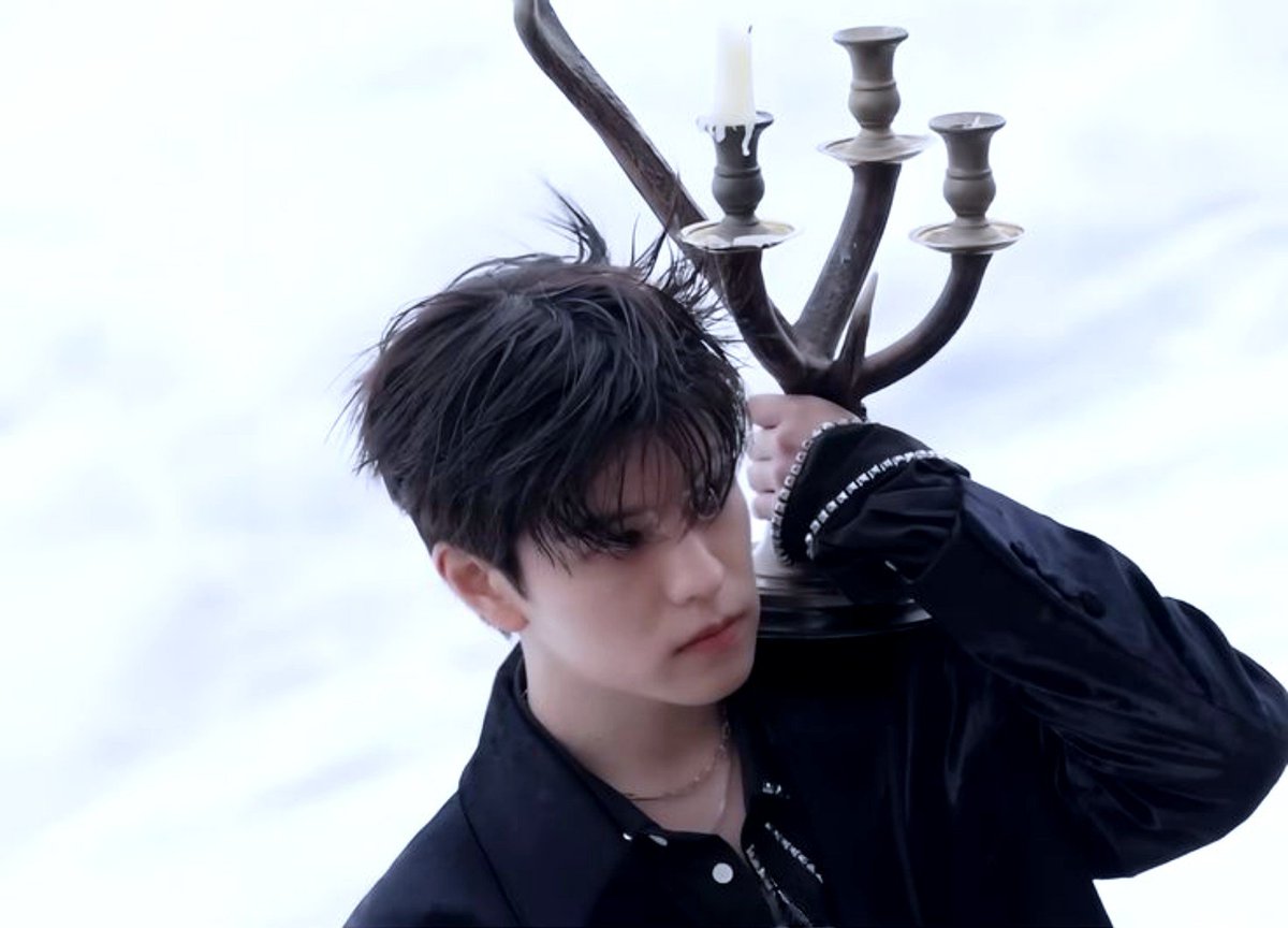 iddntcum_'s tweet photo. “—𝘈𝘴í 𝘴𝘪 𝘷𝘰𝘴 𝘯𝘰 𝘦𝘹𝘪𝘴𝘵𝘪𝘦𝘳𝘢𝘴 𝘦𝘯 𝘦𝘴𝘵𝘦 𝘱𝘭𝘢𝘯𝘰, 𝘯𝘰 𝘭𝘰 𝘴𝘰𝘱𝘰𝘳𝘵𝘢𝘳í𝘢. 𝘠𝘰 𝘯𝘰 𝘱𝘶𝘦𝘥𝘰 𝘷𝘪𝘷𝘪𝘳 𝘦𝘯 𝘶𝘯 𝘮𝘶𝘯𝘥𝘰 𝘥𝘰𝘯𝘥𝘦 𝘯𝘰 𝘦𝘴𝘵é𝘴 𝘢 𝘮𝘪 𝘭𝘢𝘥𝘰, 𝘱𝘰𝘳 𝘦𝘴𝘰 𝘦𝘴 𝘮𝘦𝘫𝘰𝘳 𝘲𝘶𝘦 𝘺𝘰 𝘮𝘶𝘦𝘳𝘢, 𝘢𝘮𝘰𝘳𝘦 𝘮í𝘰.” https://t.co/idYghVfZDx