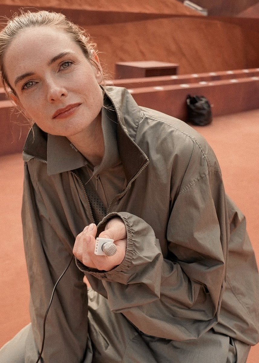 fergvsn's tweet photo. — rex looked so cutie during
her vogue interview today ♡⊹ ࣪ ˖ https://t.co/AuHVry5tC0