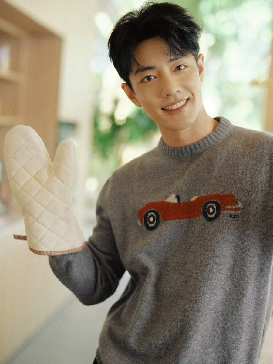 TianTianZhanZh1's tweet photo. Since 2019, you've brought so many new characters and songs into our lives, touching our hearts along the way. I hope you continue to pursue your dreams and reach your new goals with happiness ♥️ 

XIAO ZHAN 35PECIAL BDAY
#XiaoZhan35RoyalCelebration
#Happy35thBirthdayXiaoZhan https://t.co/LQbeDOqe04